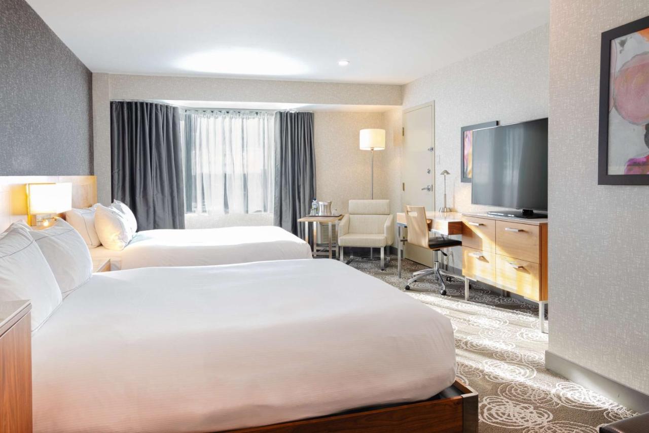Hilton Montreal/Laval Hotell Exteriör bild