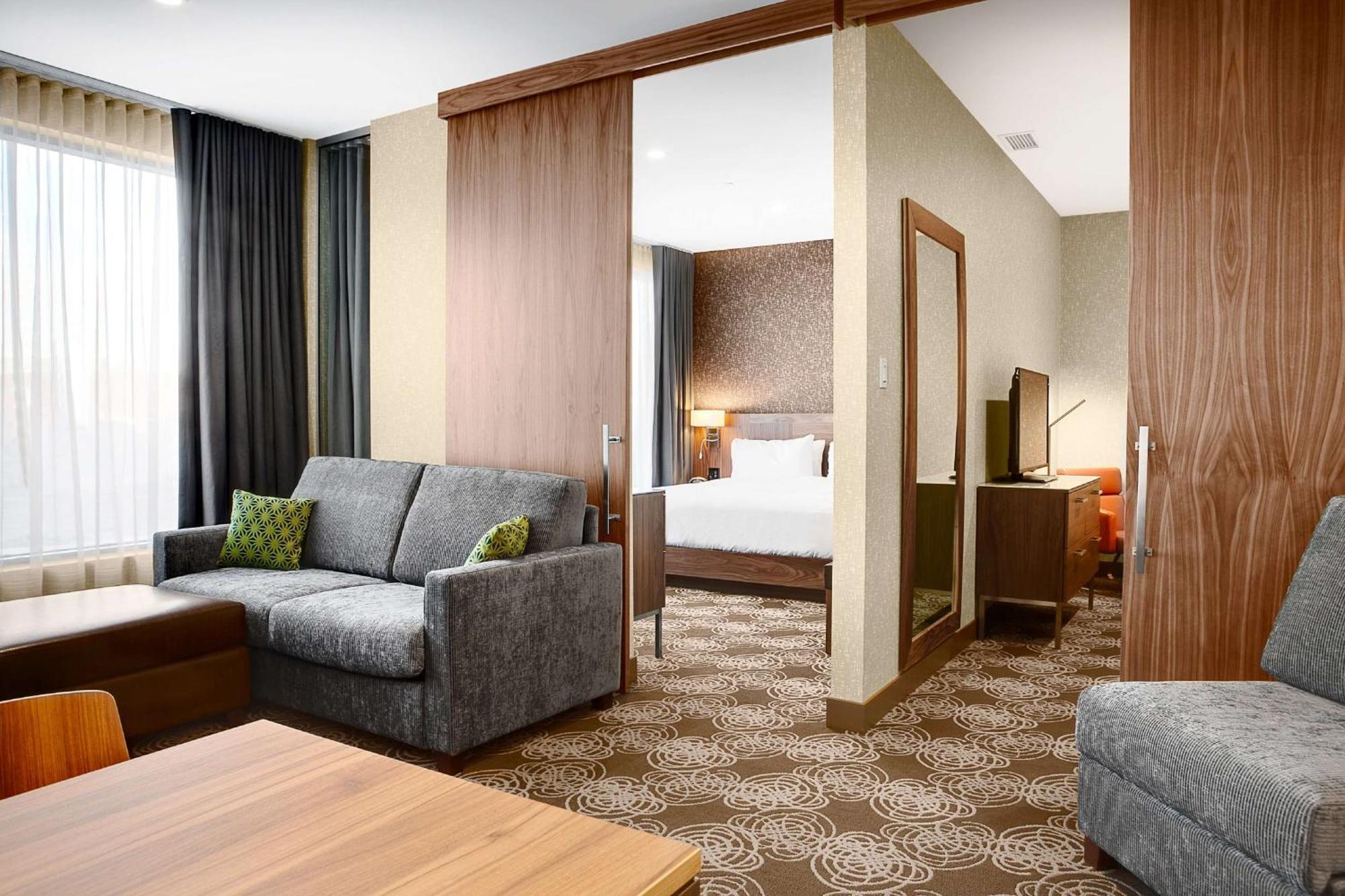 Hilton Montreal/Laval Hotell Exteriör bild